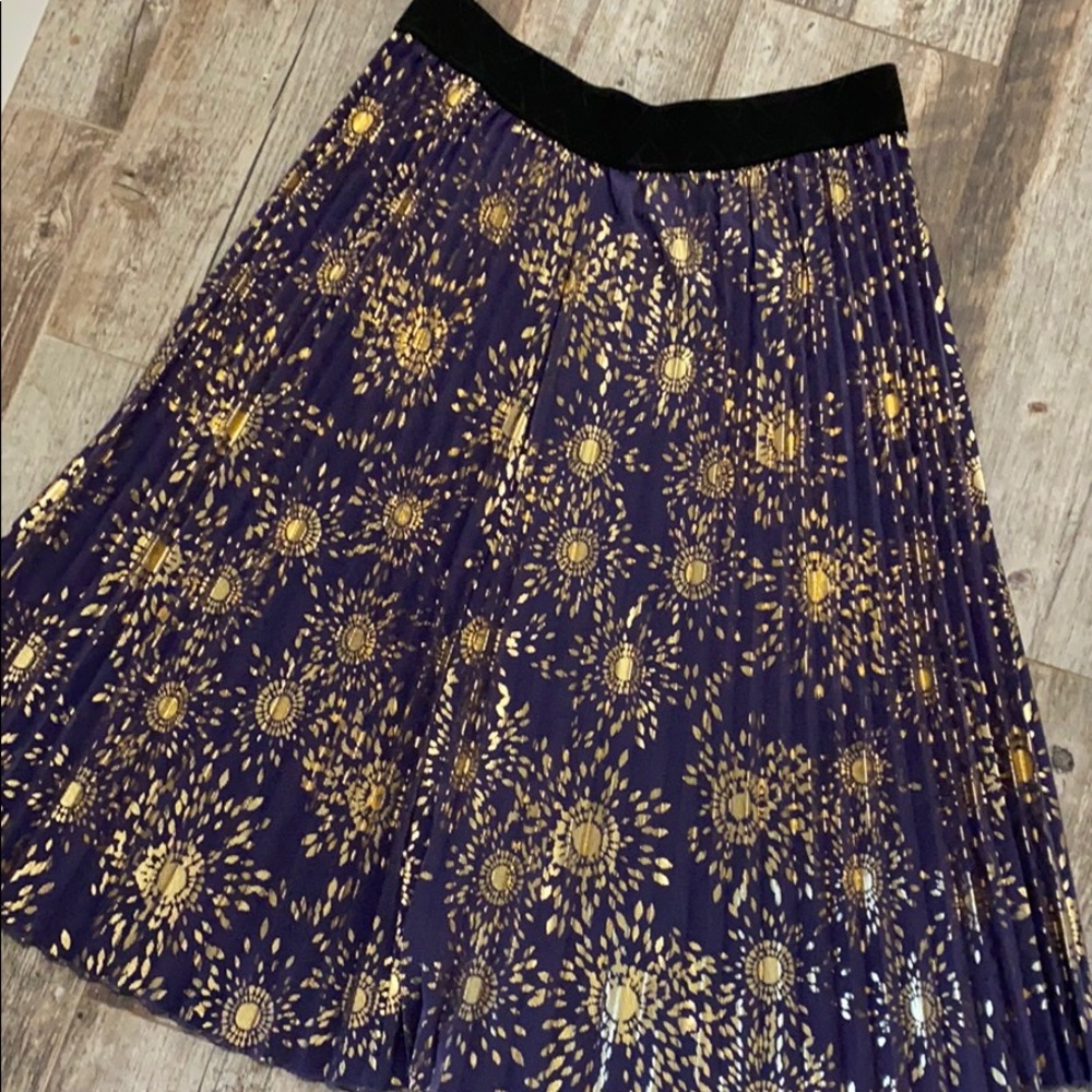 Pleated skirt